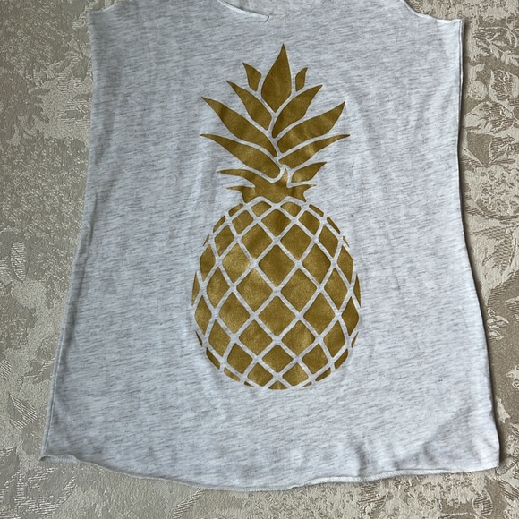 Pineapple Tank Top - Picture 3 of 6